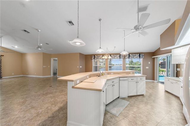 508 SW 6th ST, Cape Coral, FL 33991