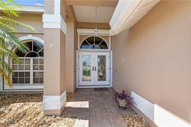 508 SW 6th ST, Cape Coral, FL 33991