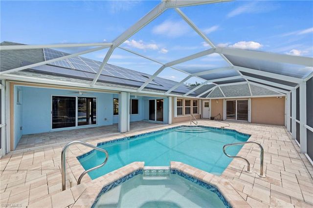 508 SW 6th ST, Cape Coral, FL 33991