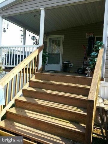 15 CYPRESS LANE, Middle River, MD 21220