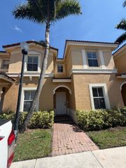 3023 SW 129th Ter 155, Miramar, FL 33027