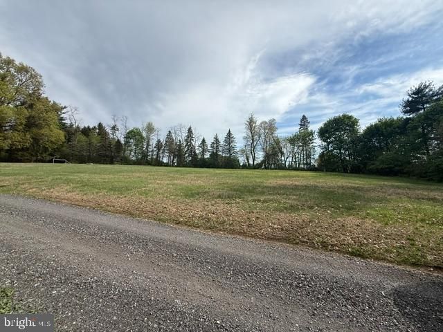 848 WHITE OAK LN, Leesport, PA 19533