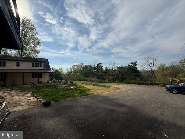 848 WHITE OAK LN, Leesport, PA 19533