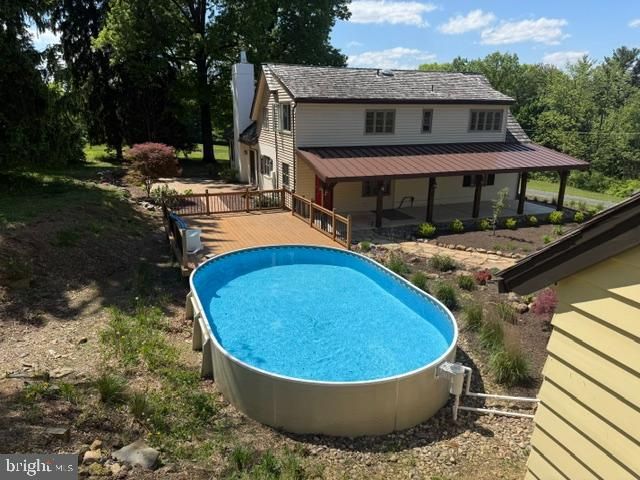 848 WHITE OAK LN, Leesport, PA 19533
