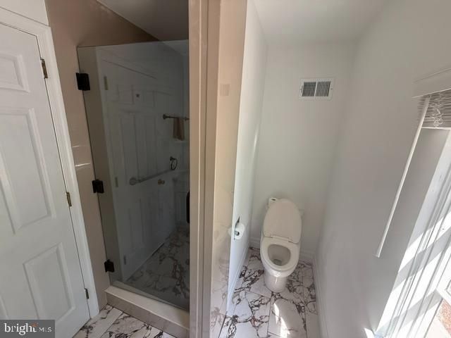 848 WHITE OAK LN, Leesport, PA 19533