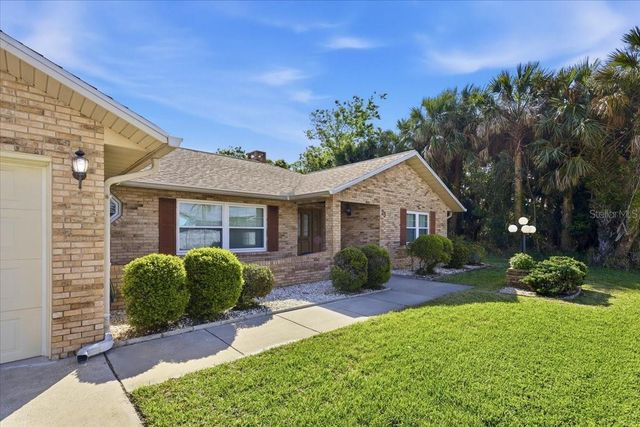 23 CHRISTOPHER COURT, Palm Coast, FL 32137