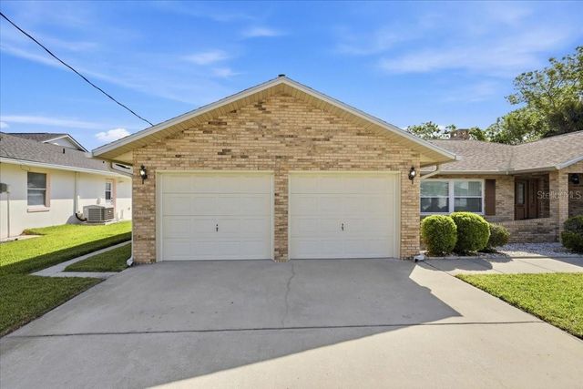 23 CHRISTOPHER COURT, Palm Coast, FL 32137