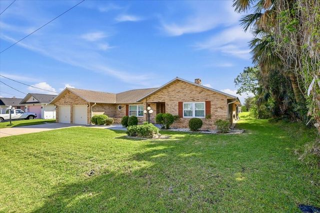 23 CHRISTOPHER COURT, Palm Coast, FL 32137