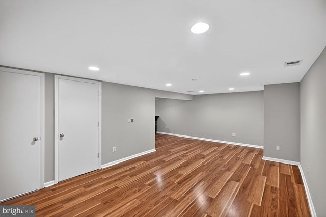 4042 DOVEVILLE LN, Fairfax, VA 22032