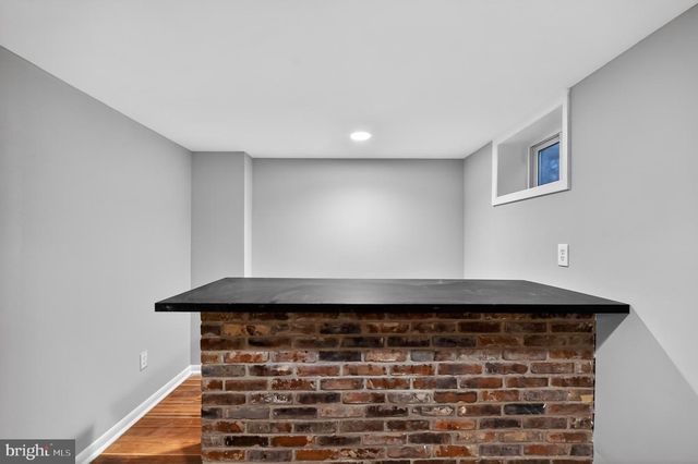 4042 DOVEVILLE LN, Fairfax, VA 22032