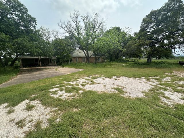 1300 Tx-29, Bertram, TX 78605