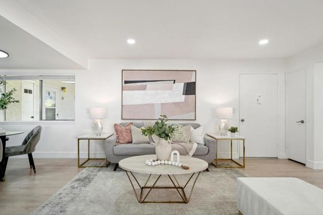 14225 Lora 21, Los Gatos, CA 95032