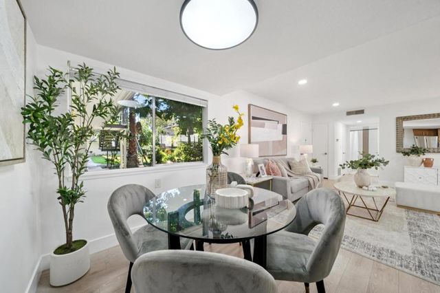 14225 Lora 21, Los Gatos, CA 95032