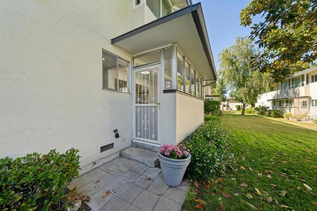 14225 Lora 21, Los Gatos, CA 95032