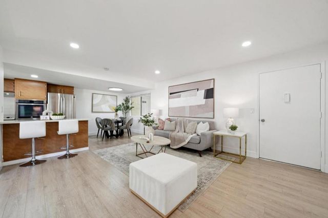 14225 Lora 21, Los Gatos, CA 95032