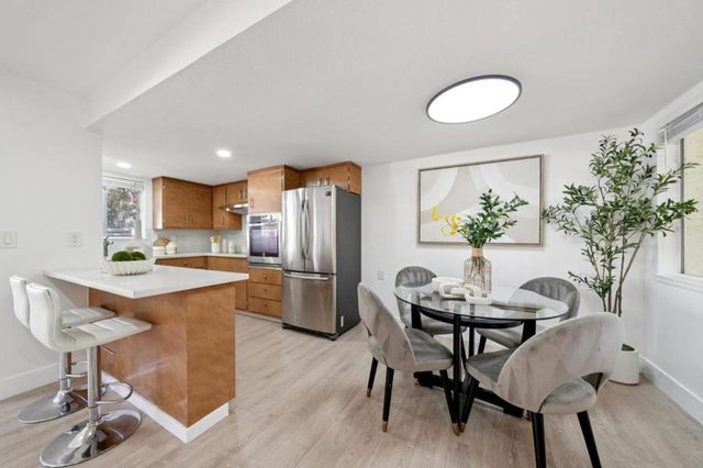 14225 Lora 21, Los Gatos, CA 95032