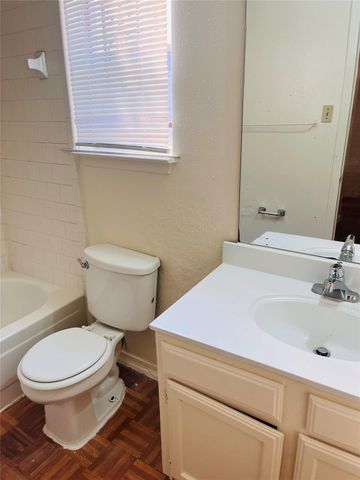 16633 Gold Ridge Lane, Houston, TX 77053