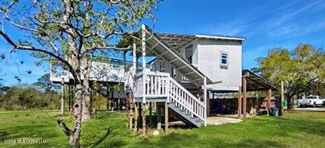 4021 Sailfish Street, Bay Saint Louis, MS 39520