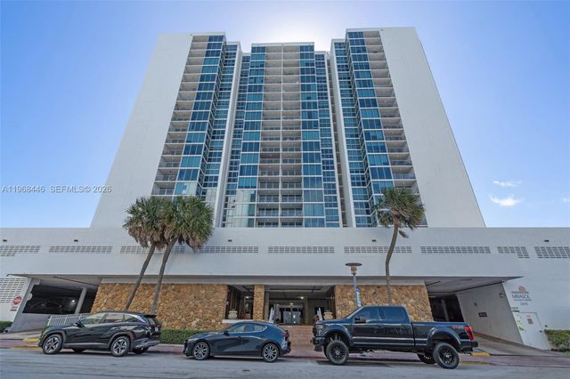 2655 Collins Ave 2211, Miami Beach, FL 33140
