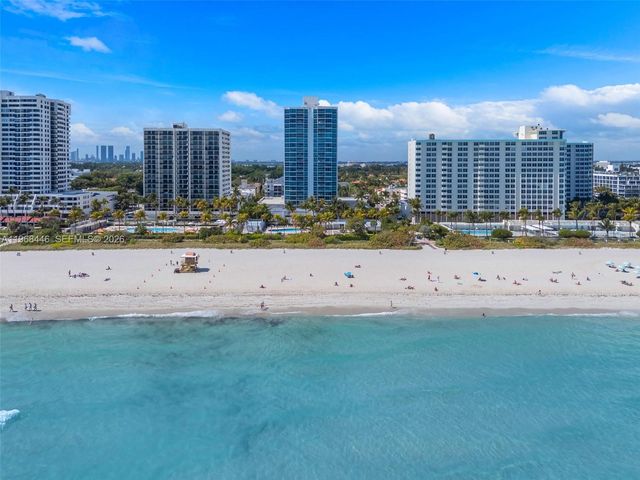 2655 Collins Ave 2211, Miami Beach, FL 33140