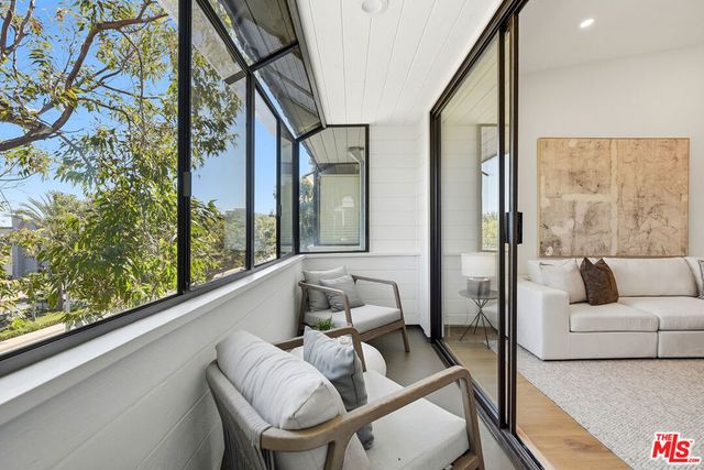 4600 Via Dolce 305, Marina Del Rey, CA 90292