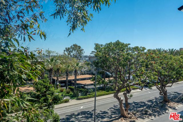 4600 Via Dolce 305, Marina Del Rey, CA 90292