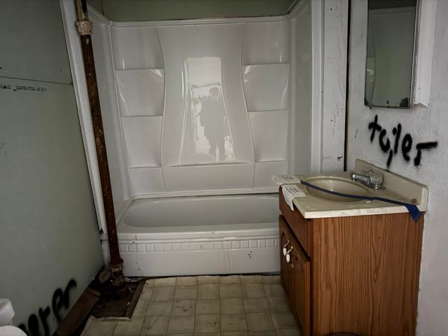 304 Main Street, Poultney, VT 05764