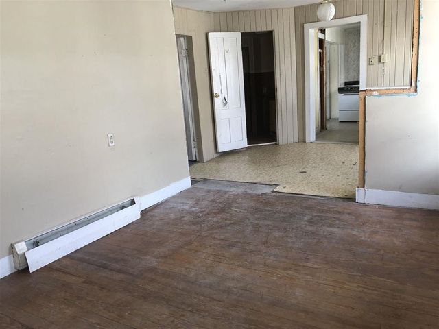 304 Main Street, Poultney, VT 05764