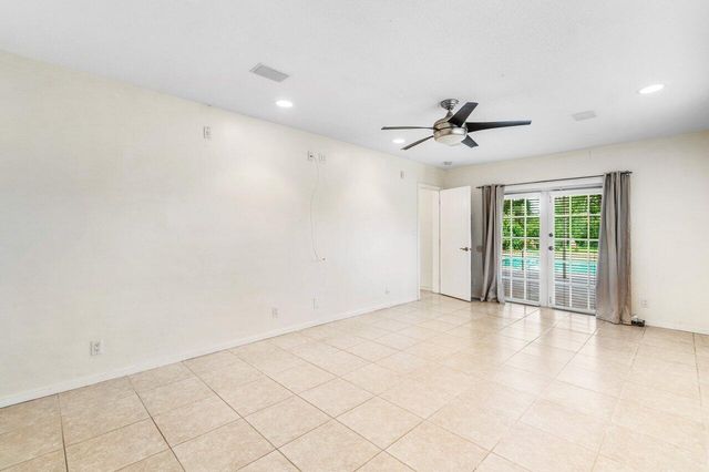 5313 Colbright Road, Lake Worth, FL 33467