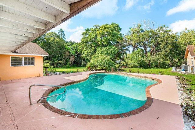 5313 Colbright Road, Lake Worth, FL 33467