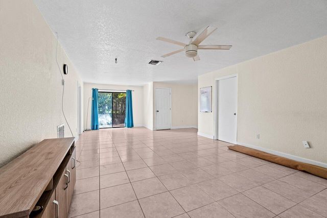 5313 Colbright Road, Lake Worth, FL 33467
