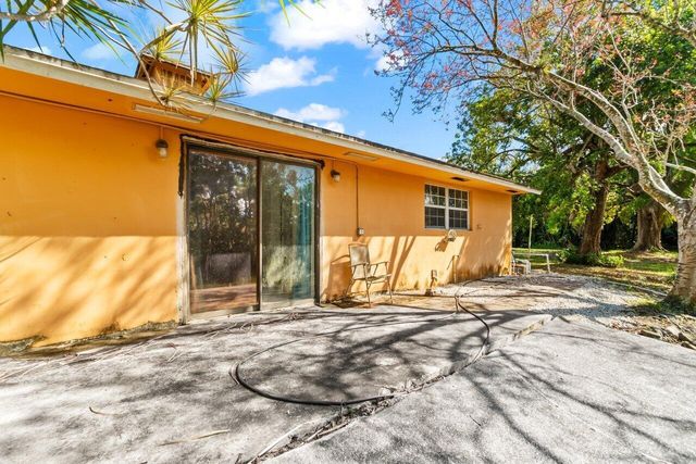 5313 Colbright Road, Lake Worth, FL 33467