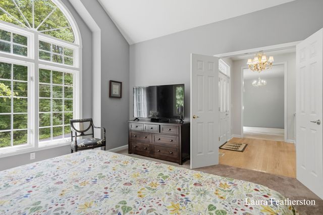 2291 Burton Pines Drive Se, City Of Kentwood, MI 49546