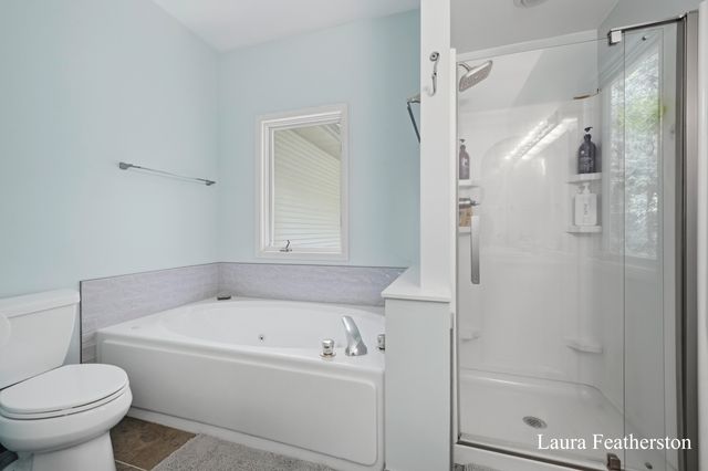 2291 Burton Pines Drive Se, City Of Kentwood, MI 49546