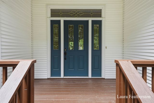 2291 Burton Pines Drive Se, City Of Kentwood, MI 49546