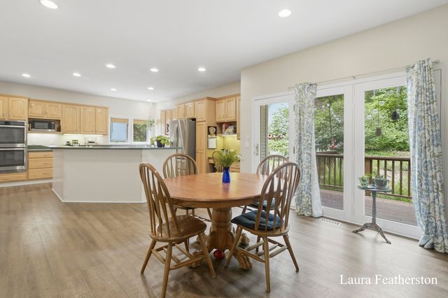 2291 Burton Pines Drive Se, City Of Kentwood, MI 49546
