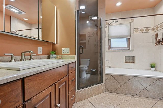 3121 Fleetwood Drive, Portage, MI 49024