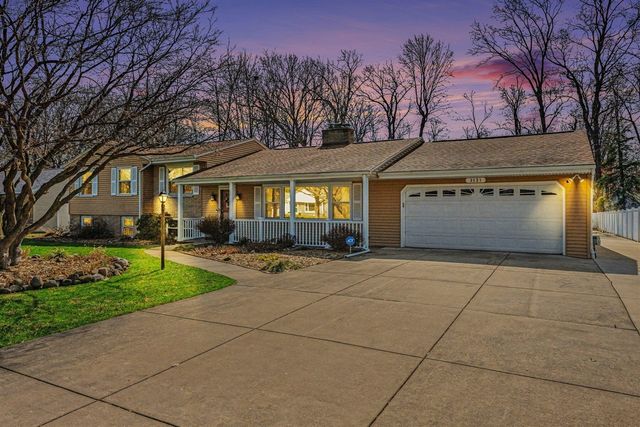 3121 Fleetwood Drive, Portage, MI 49024