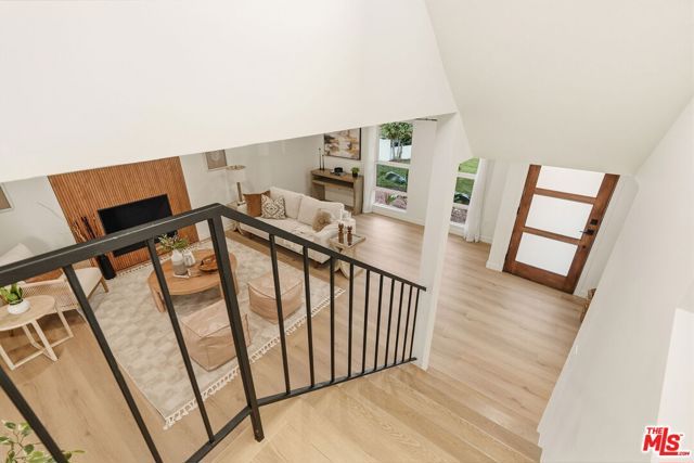 10521 Cedros Avenue, San Fernando, CA 91345