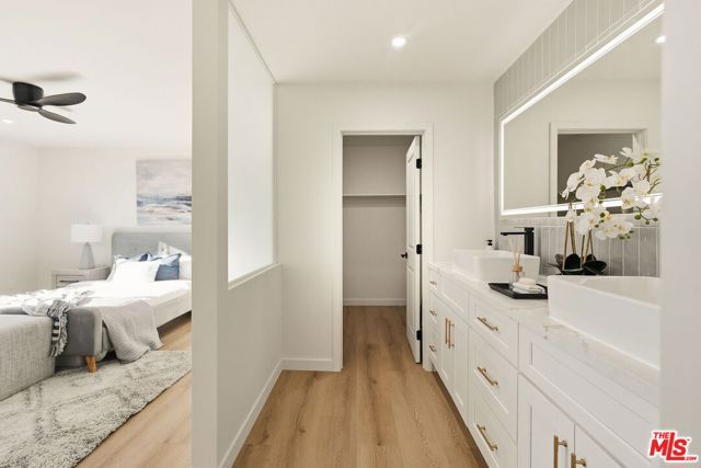 10521 Cedros Avenue, San Fernando, CA 91345