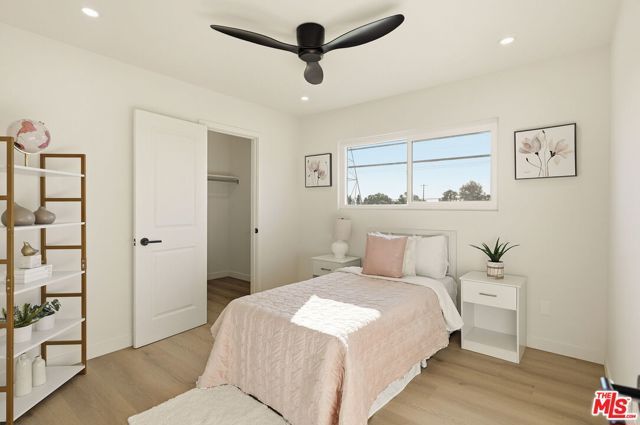 10521 Cedros Avenue, San Fernando, CA 91345