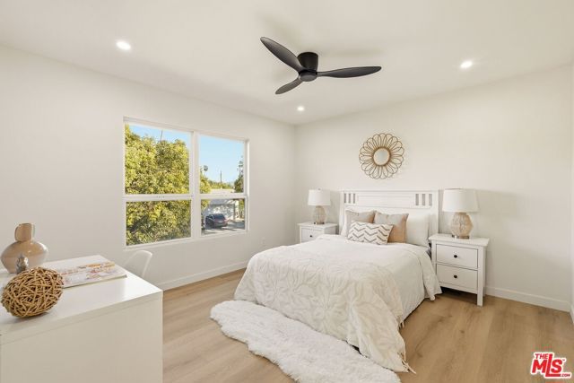 10521 Cedros Avenue, San Fernando, CA 91345