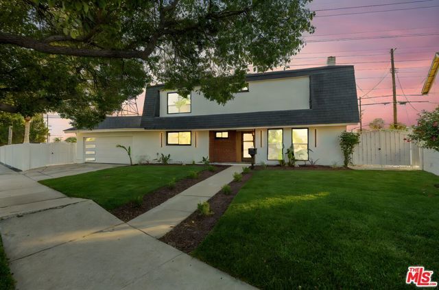 10521 Cedros Avenue, San Fernando, CA 91345