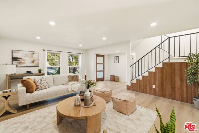 10521 Cedros Avenue, San Fernando, CA 91345