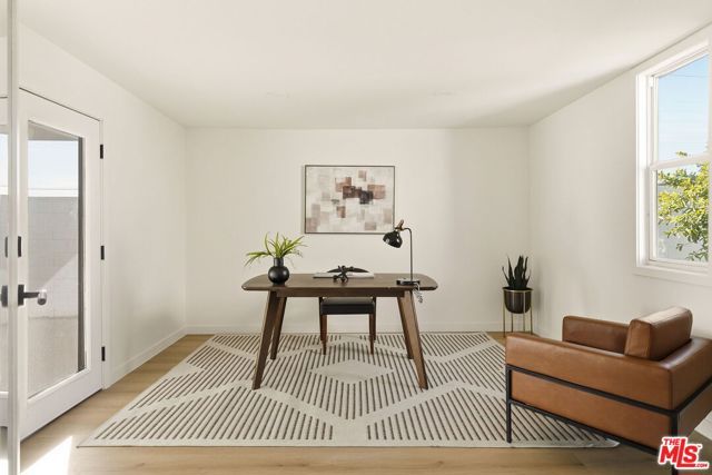 10521 Cedros Avenue, San Fernando, CA 91345