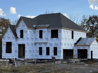 5166 High Park Hill Dr, Arrington, TN 37014