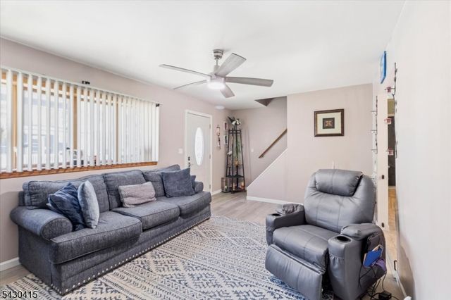 62 Front St, Paterson City, NJ 07522