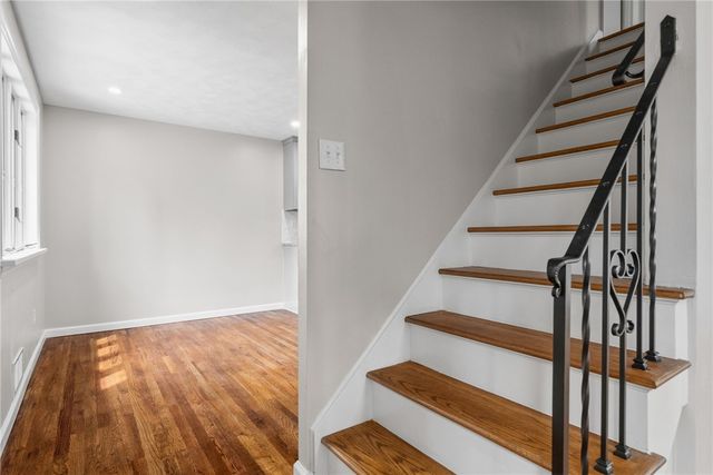 1674 Fiat St, Brookline, PA 15210