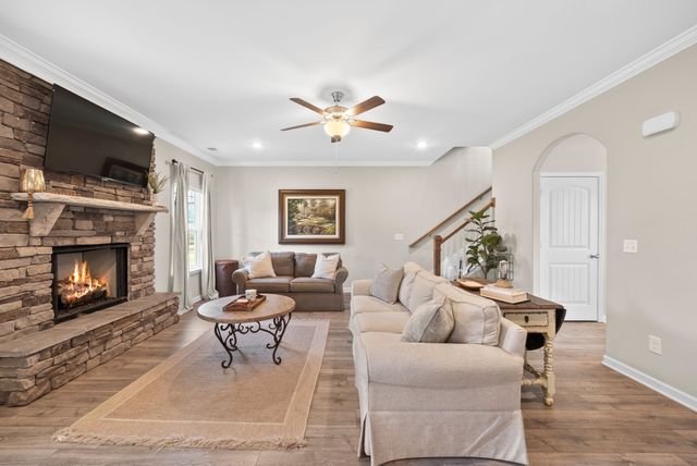 2016 Ambie Way, Fairview, TN 37062