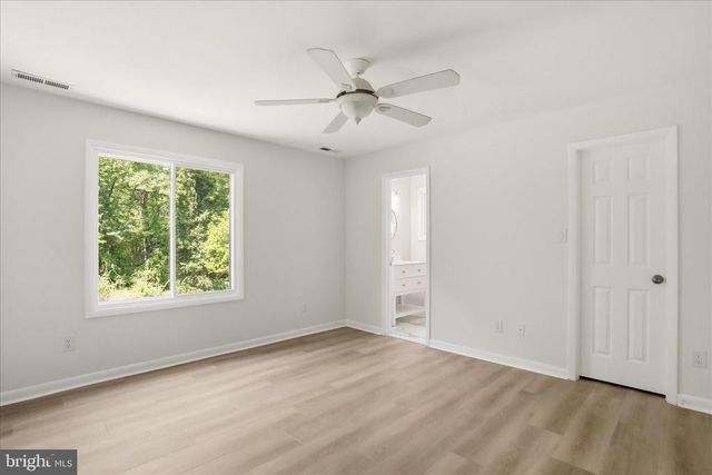 2391 HOLLY SPRINGS RD, Amissville, VA 20106